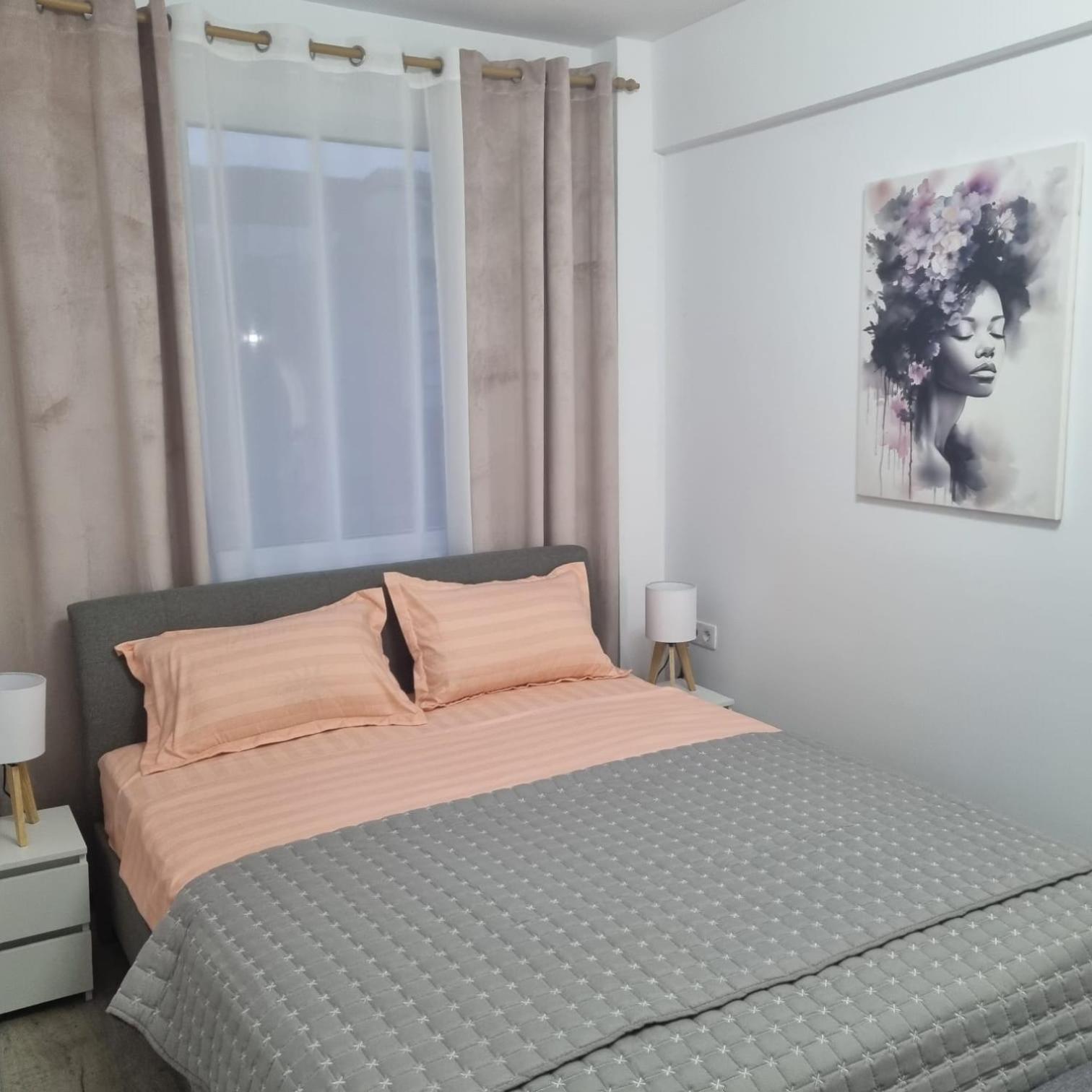 דבה Central View Apartment מראה חיצוני תמונה