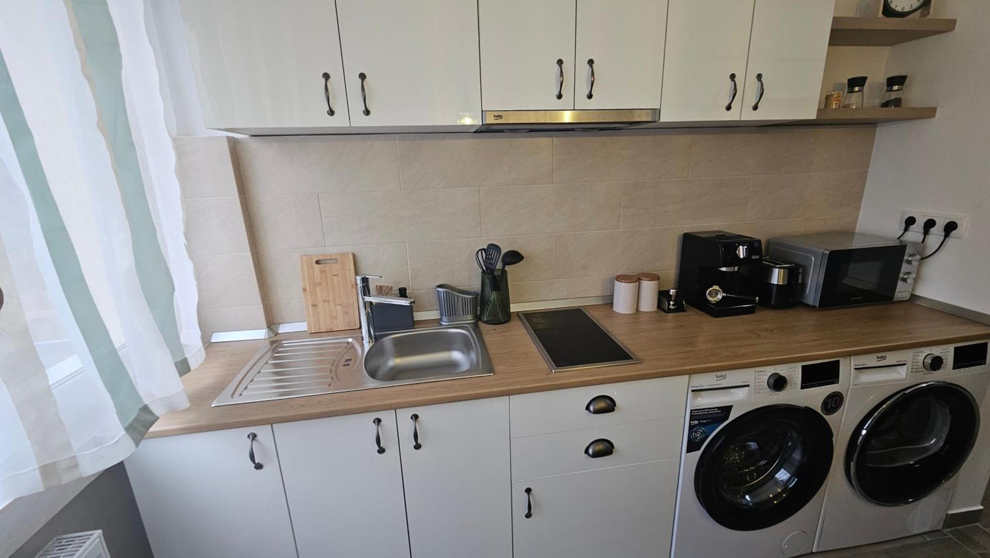 דבה Central View Apartment מראה חיצוני תמונה